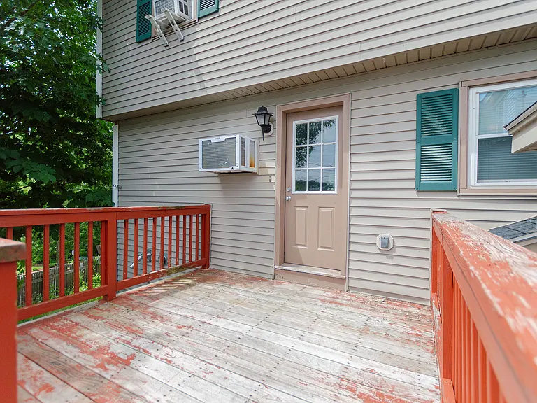 198 Kearsarge St #1 — Photo 9