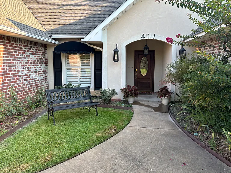 411 Jacob B Loop — Photo 2