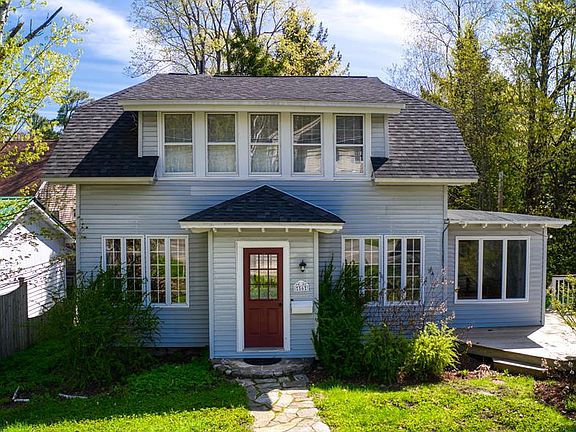2nd image of 56 Hillcrest Ave