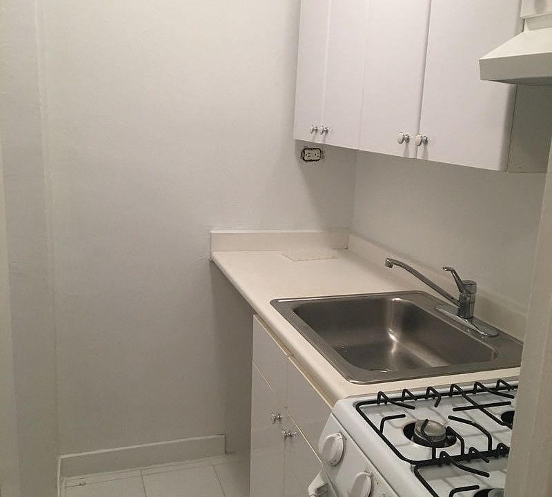2nd image of 435 E 74th St APT 2B