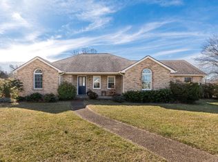 88 Cranberry Dr, Stuarts Draft, VA 24477