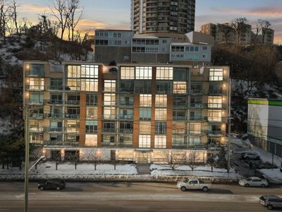 8125 River Rd APT 4E, North Bergen, NJ, 07047