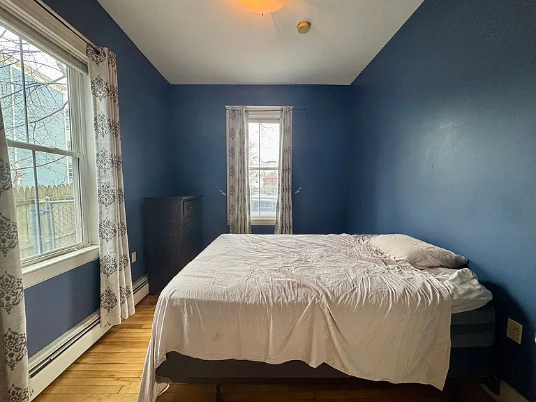 168 Neal St #4 — Photo 8