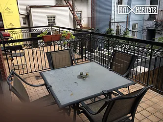 Rented by Citi Habitats