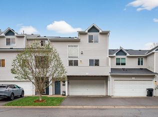 10705 Unity St NW, Coon Rapids, MN 55433