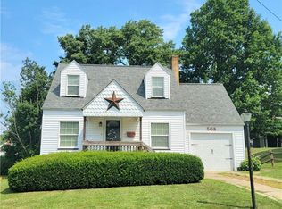 508 Pine Ave, Ellwood City, PA