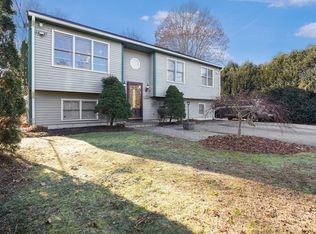 1396 Wilbur Ave, Swansea, MA 02777