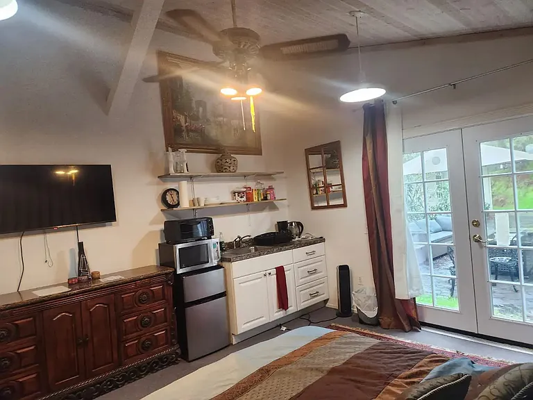 3058 Hill Valley Dr — Photo 11