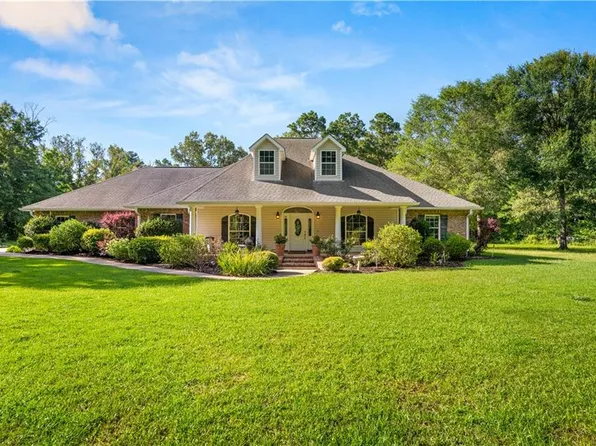 80 Karen Dr, Deville, LA 71328