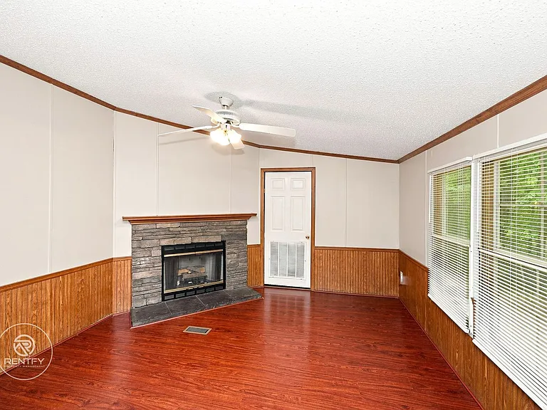 147 Purity Dr — Photo 3