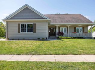 112 E Chapel Ln, Midland, MI 48642