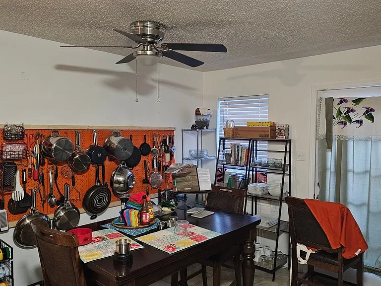 2321 Eldridge Ave — Photo 11