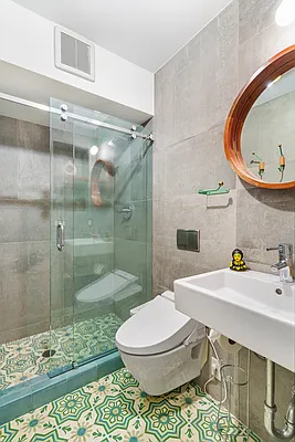 Sold by Compass | media 24