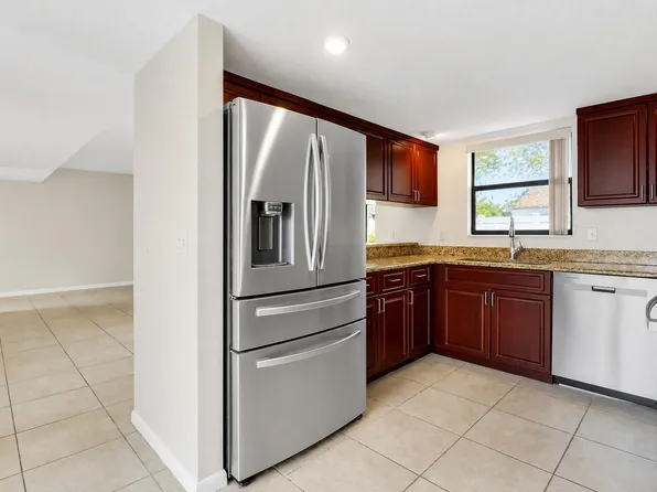 202 Lakewood Dr, Jupiter, FL 33458