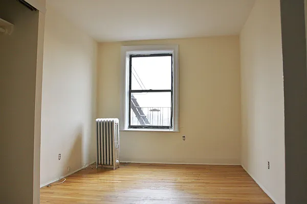 Rented by Julianna Realty Corp | media 11