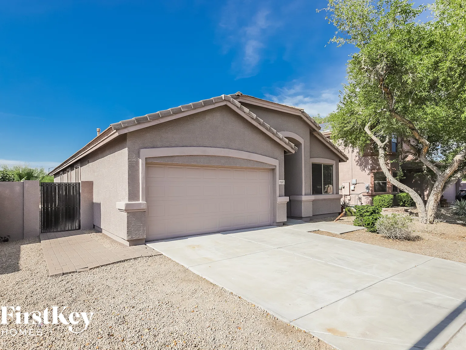 3 bed, 2.0 bath, 1873 sqft, $2,225 — Photo 2