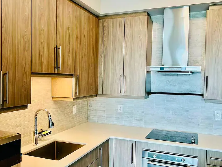 2081 Fairview St #1408 — Photo 11