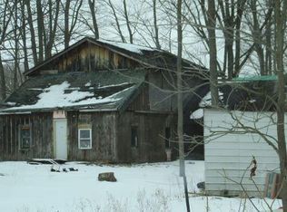 8210 N 7th Rd, Mesick, MI 49668