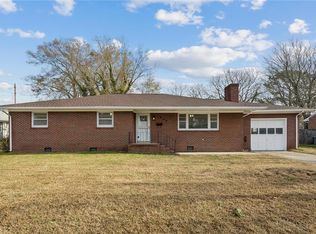 602 Day St, Hampton, VA 23661