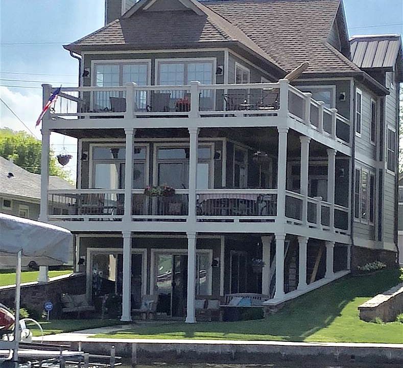 2nd image of 2532 Wolfs Point Dr