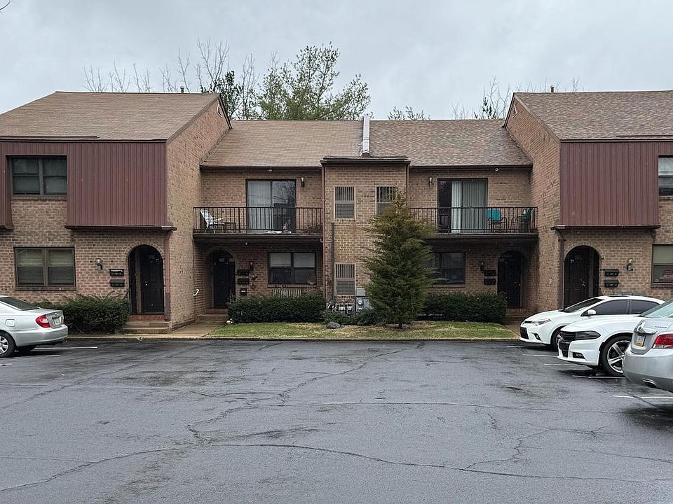 1st image of 16 Township Line Rd APT A2