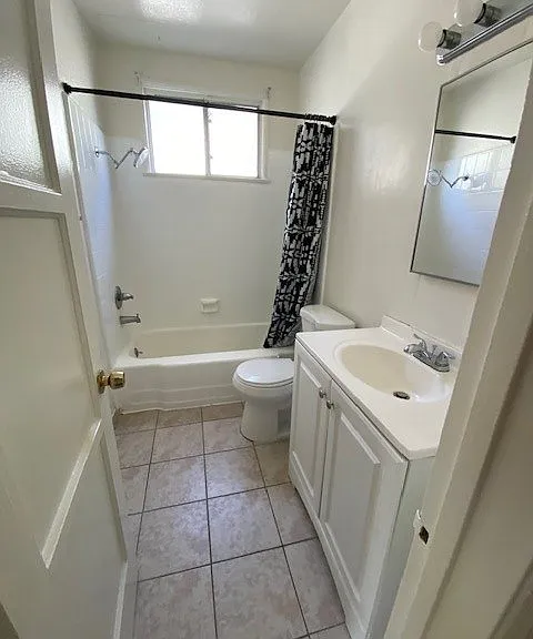 2651 La Cienega Ave. — Photo 15