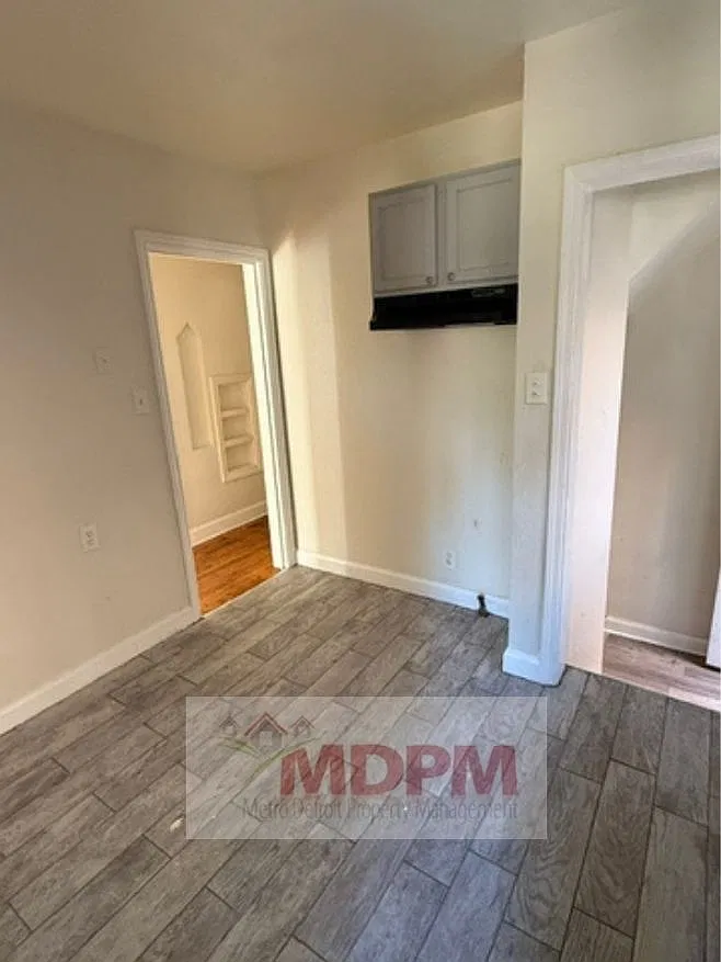 3 bed, 1174 sqft, $1,100 — Photo 3