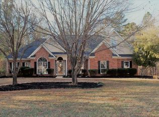 170 Whitehall Pl, Fayetteville, GA 30215