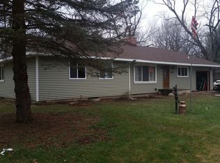 3325 Center Rd, Highland, MI 48357