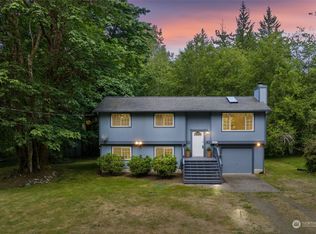 4557 Big Beef Xing NW, Bremerton, WA 98312