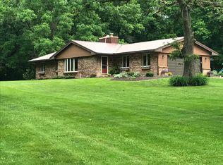 4343 W Sumner Rd, Leaf River, IL 61047