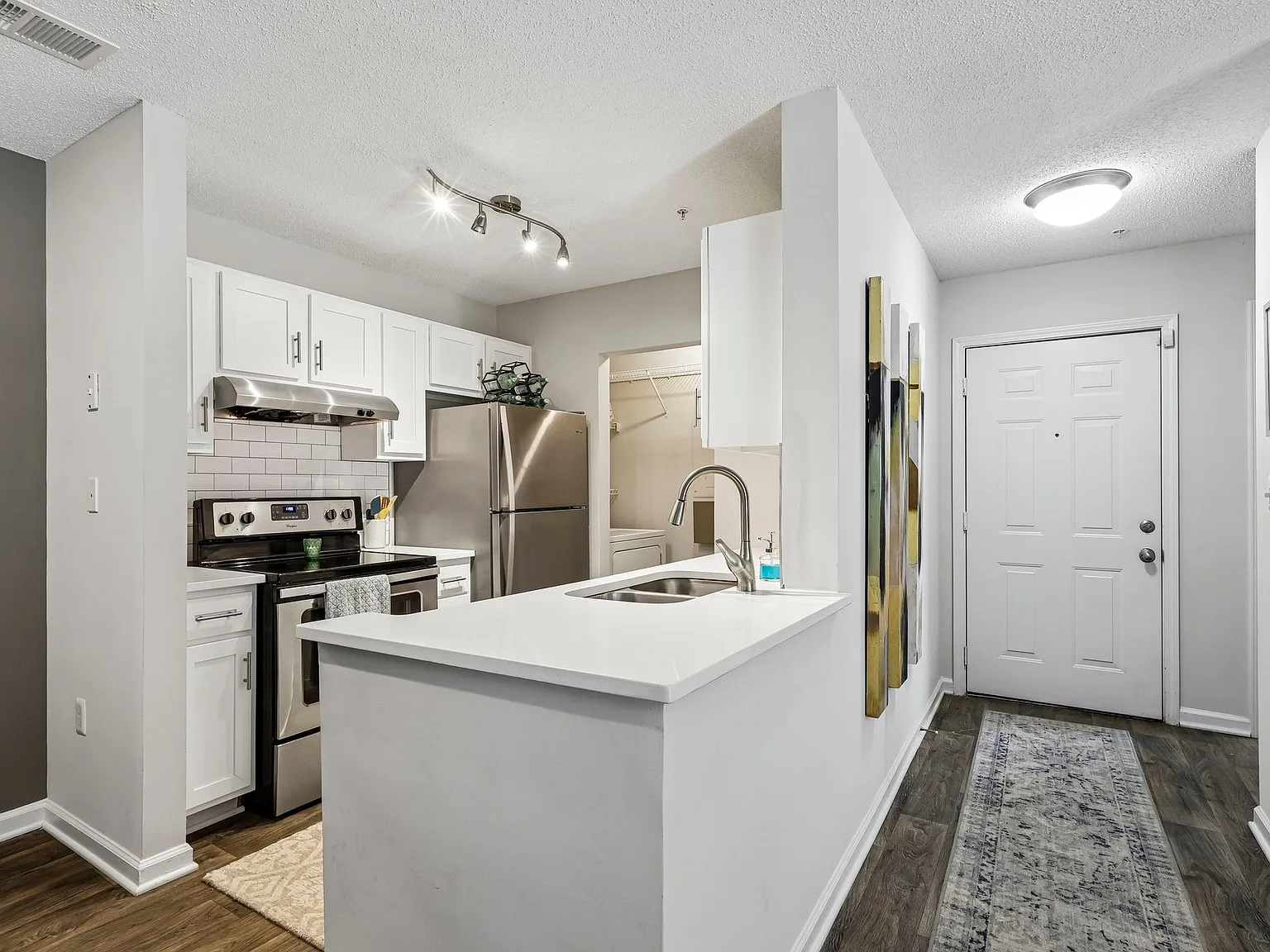 Palmetto Place — Photo 4