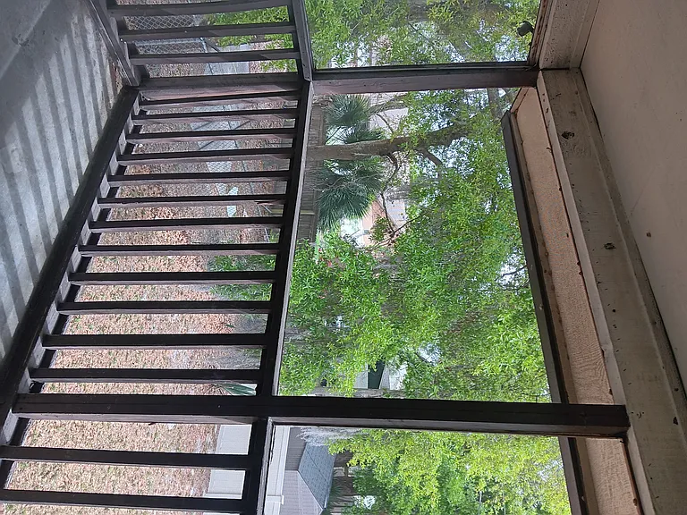 2541 S Myrtle Ave #C — Photo 52