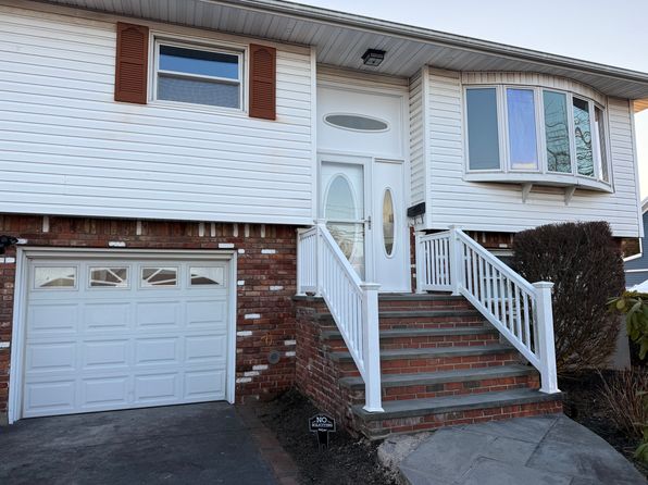 (undisclosed Address)