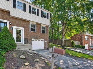 24 Cortland Dr W, Mc Kees Rocks, PA 15136