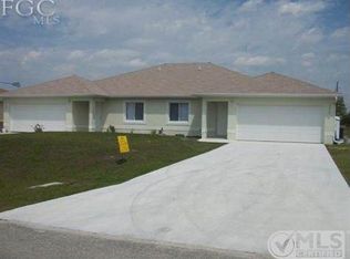 5220 26th St SW, Lehigh Acres, FL 33973