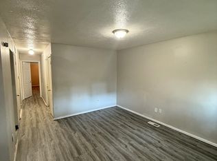 4443 E 141st St, Cleveland, OH 44128