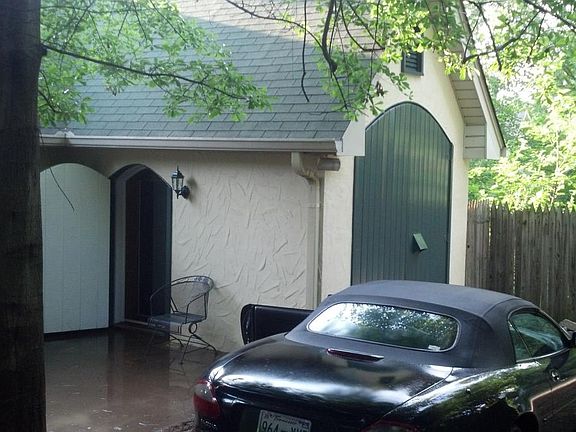 3rd image of 1211 Ordway Pl