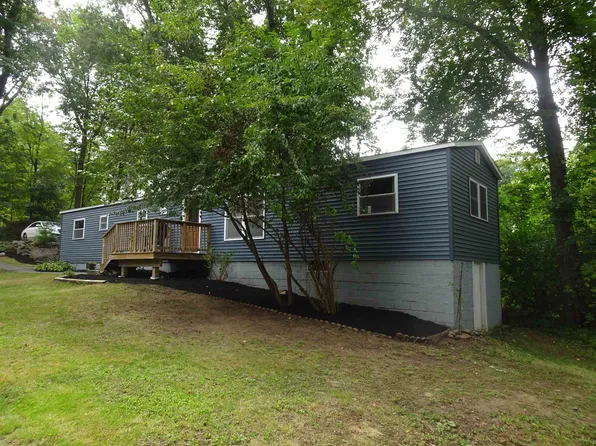 6 Chase Street, Salem, NH 03079