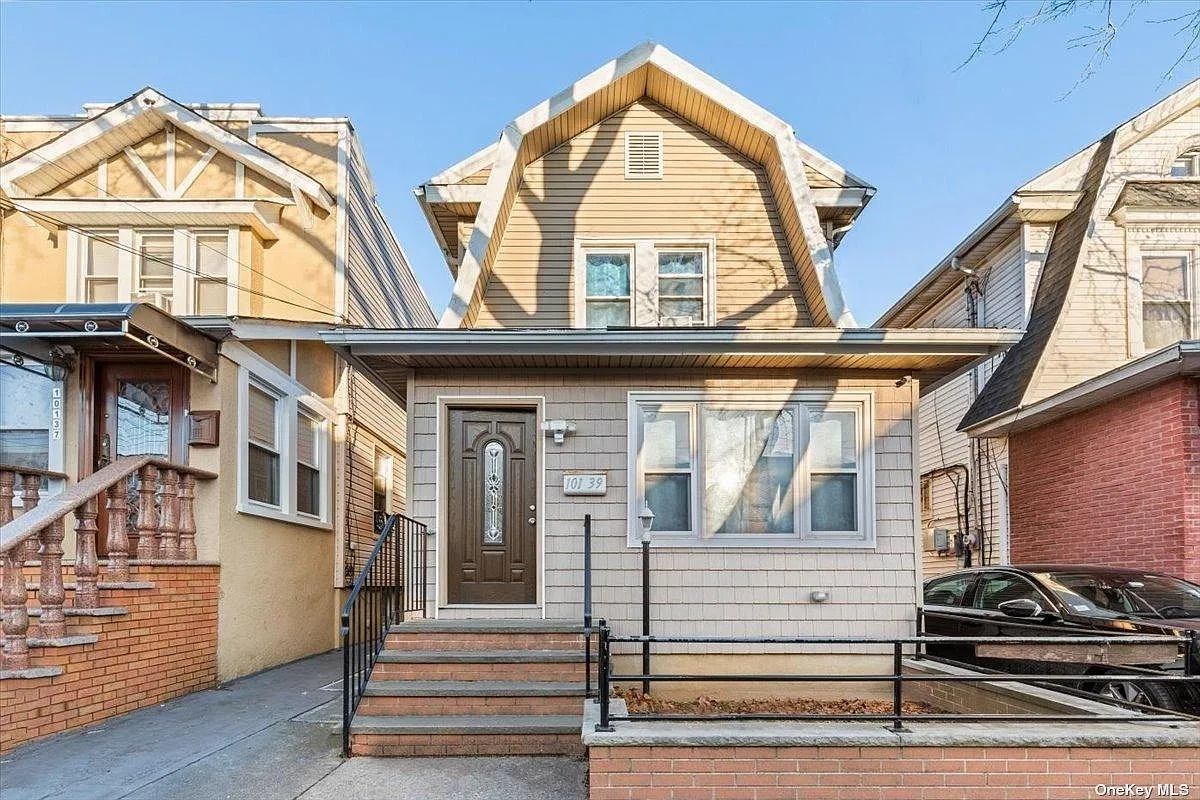 1 bed, $2,400 — Photo 1