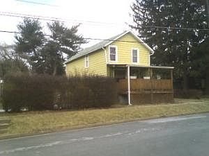 1st image of 209 Linden Lck