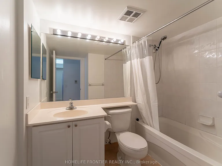 155 Beecroft Rd #1203 — Photo 8