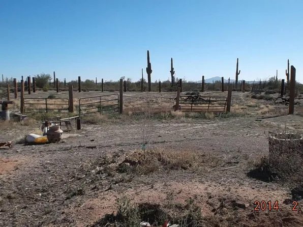 10621 N Showdown Ln, Florence, AZ 85132