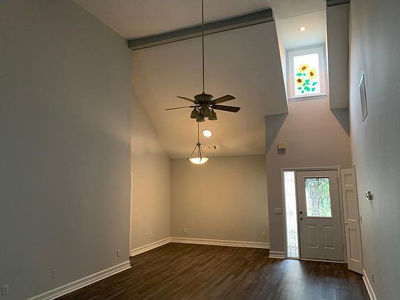 5th image of 225 Morton Creek Cir
