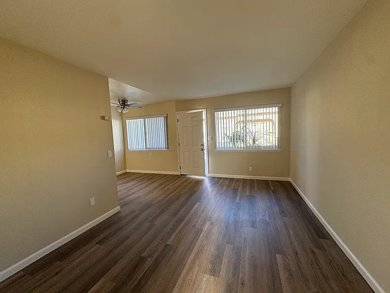 66 W Rincon Ave #B — Photo 5