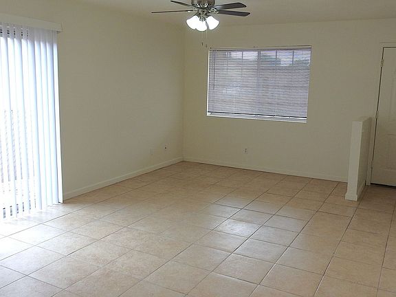 3rd image of 3243 N Lomalai St