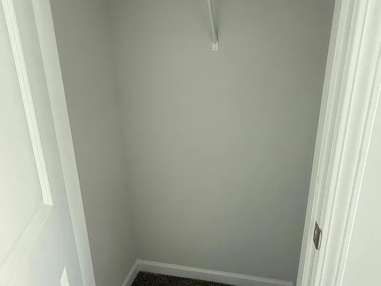 260 Ravenscraig Park Pl — Photo 20