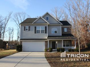 1941 Carpenter Cabin Dr, Charlotte, NC 28216