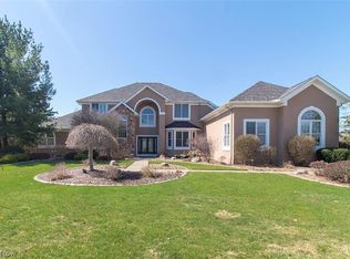 4174 Fox Meadow Dr, Medina, OH 44256