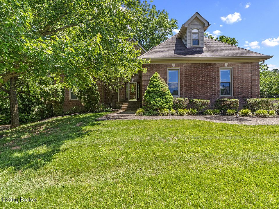 1st image of 1719 Southlake Dr